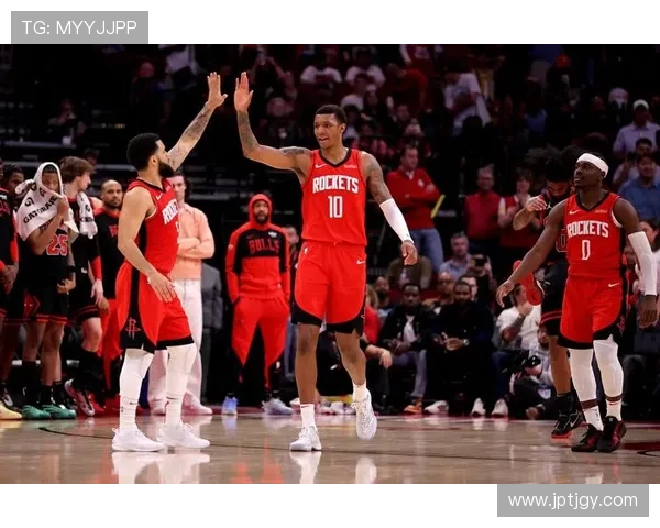 火箭队球员维尔杰在NBA中的表现及生涯分析