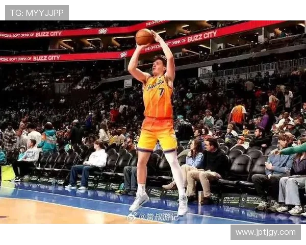 克尼佩尔全明星赛后五场狂轰26记三分球领跑联盟展现超强实力 克尼佩尔全明星赛后五场狂轰26记三分球领跑联盟展现超强实力